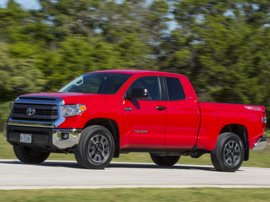  Toyota Tundra Double Cab SR5 by TRD 2013 года  (фото 7 из 18)